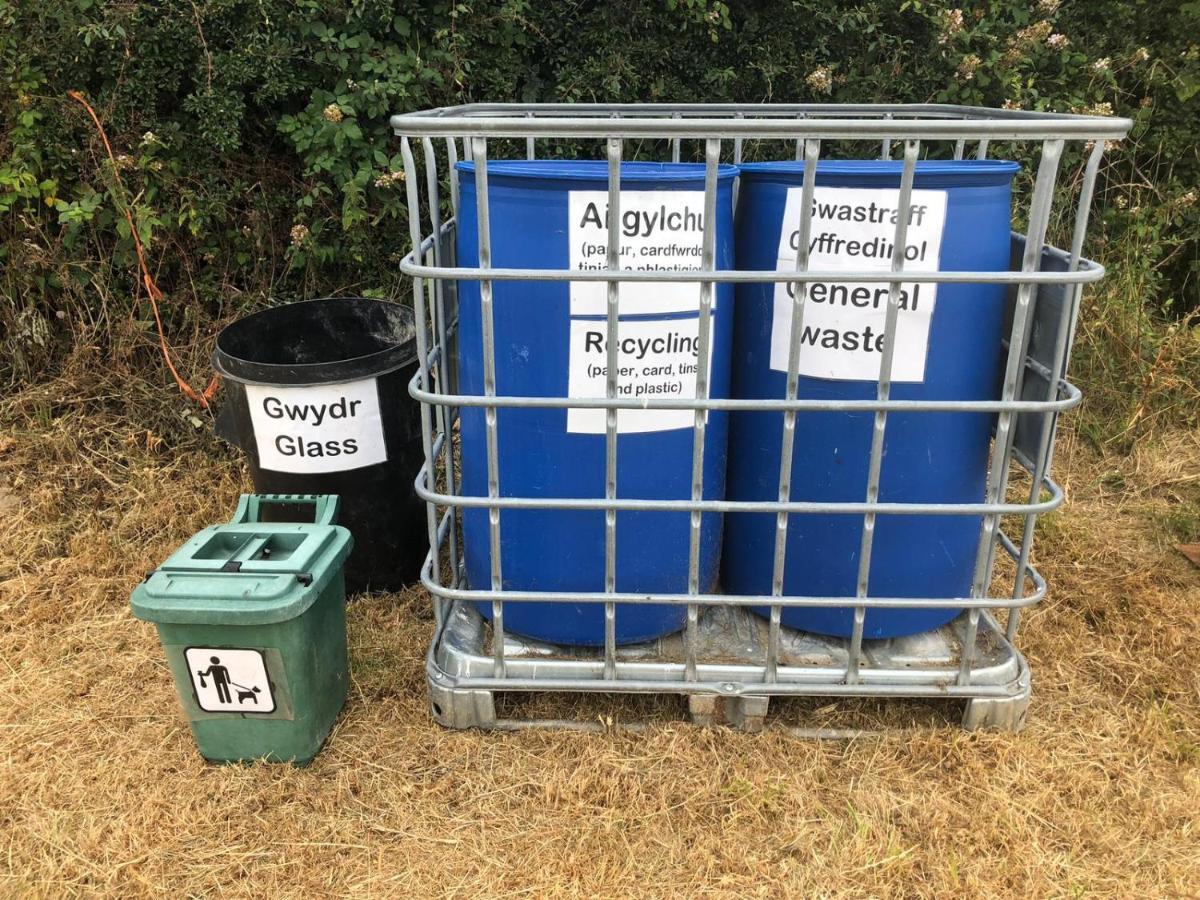 ホテル Carreg Y Gwynt Campsite - Touring And Tent Pitches Llanarth  エクステリア 写真