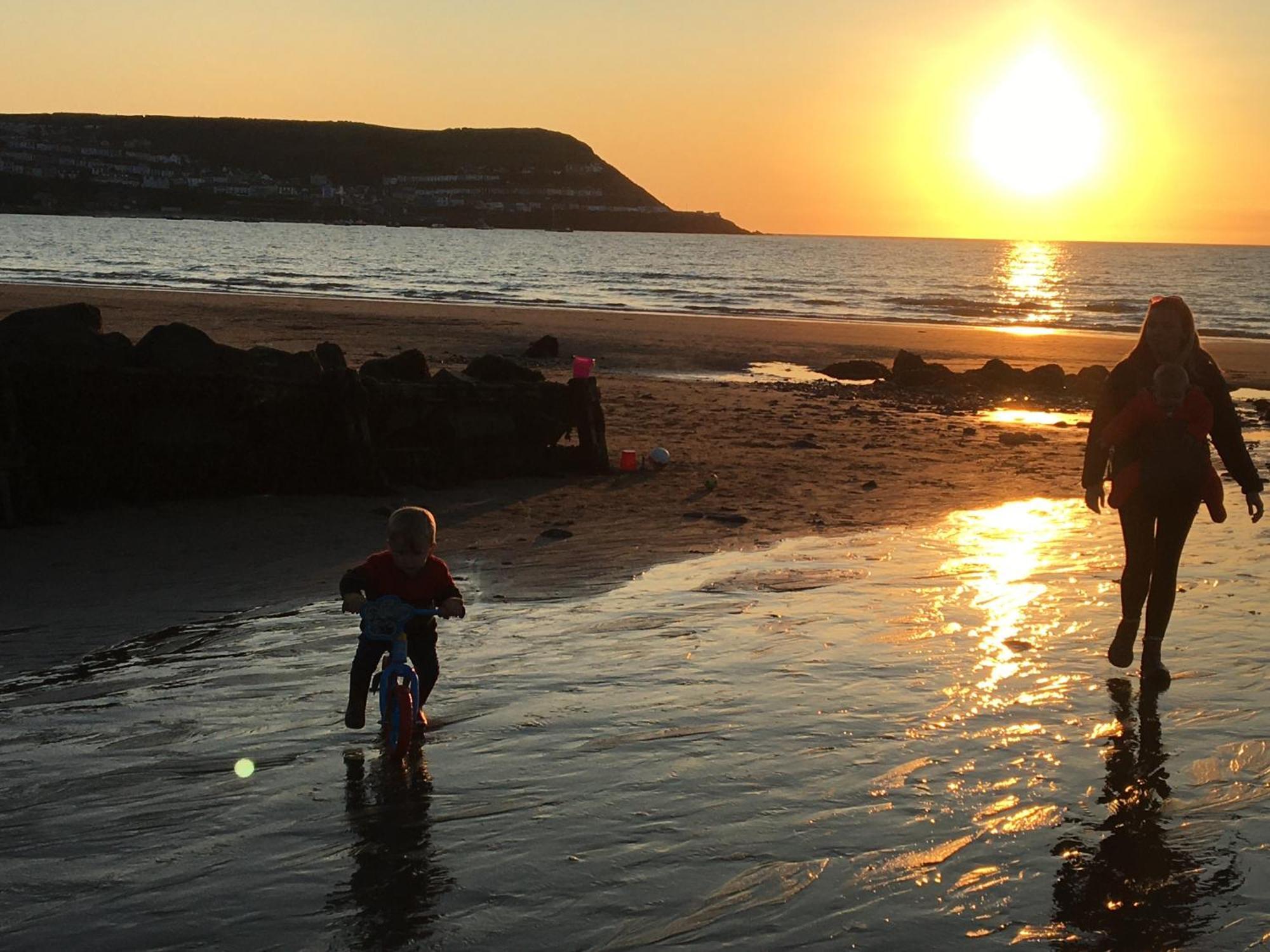 ホテル Carreg Y Gwynt Campsite - Touring And Tent Pitches Llanarth  エクステリア 写真